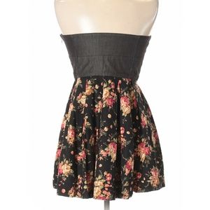 Lucca Couture Dresses - 50% off!!!🌷🌷Lucca Couture Floral Dress🌷 Lucca Couture Dresses - 50% off!!!🌷🌷Lucca Couture Floral Dress🌷